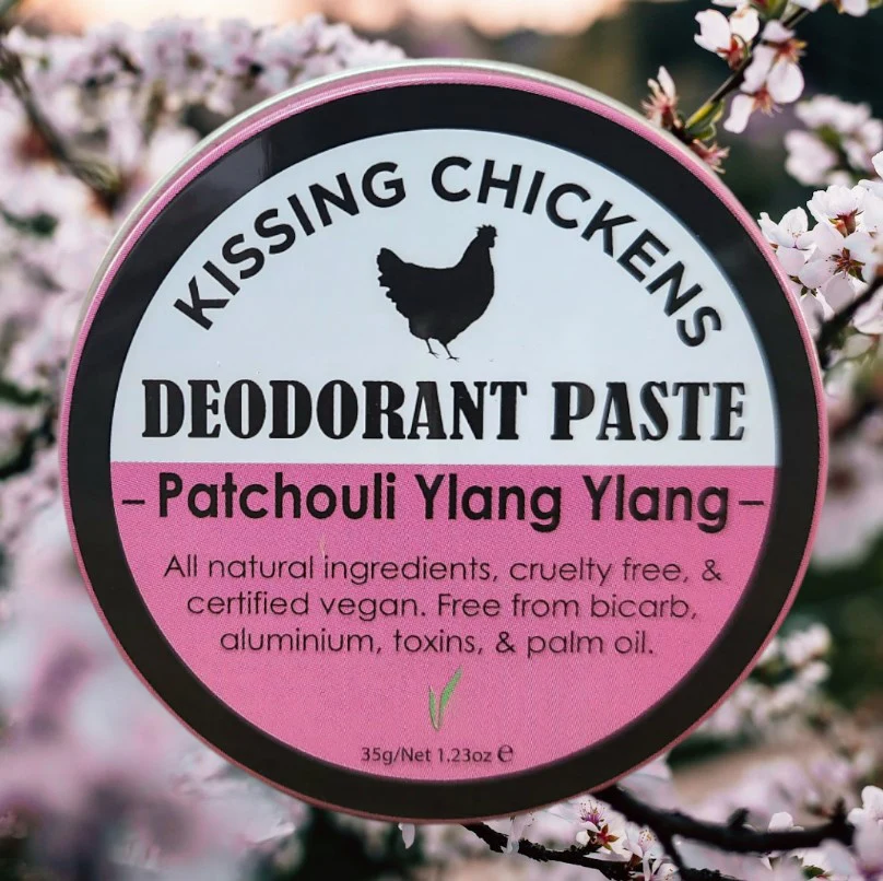 Kissing Chickens Natural Deodorant Paste Patchouli & Ylang Ylang 35g - Image 3